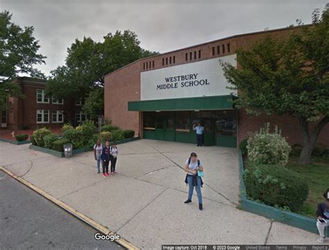 Fire Breaks Out At Westbury Middle School Police Hicksville Ny Patch