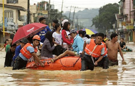 flood ravaged manila lashed by more rain