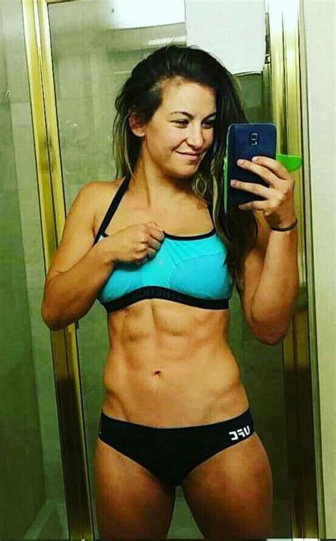 Pin By John Ortiz On Miesha Tate Ufc Female Fighters Miesha Tate