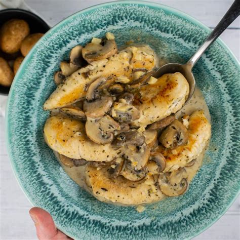 Watch our videos to get expert advice. SW recipe: Slow cooker garlic mushroom chicken