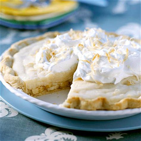 This sugar free coconut cream pie recipe has a light and flaky gluten free crust with a smooth creamy filling. Coconut Banana Cream Pie | Diabetic Living Online