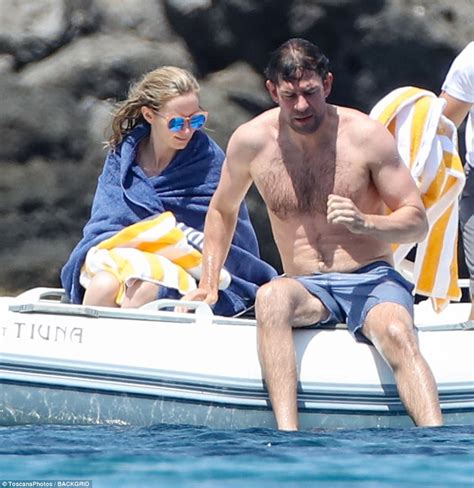 Emily Blunt Dons A Skimpy Hot Pink Bikini On A Boat In Italy