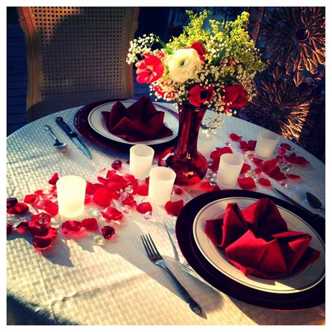 37 Romantic Table Decoration For Valentine S Romantic Dinner Decoration