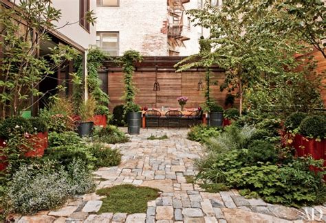 52 Beautifully Landscaped Home Gardens Photos Architectural Digest