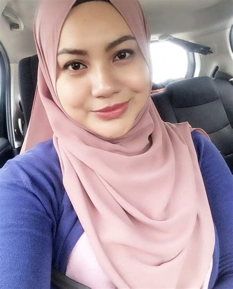 Pin Oleh Azhar Di Awek Tudung Di 2020 Jilbab Cantik Kecantikan