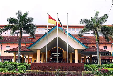 Kpj damansara specialist asli 93 3. First, do no harm: Why doctors leave government service ...