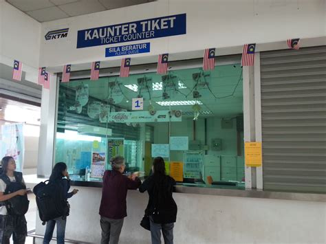 Padang besar is the train station which is at the top end of malaysia's west coast train line, near to the border with thailand. Ticket counter at Padang Besar Train Station | Malaysia Trains