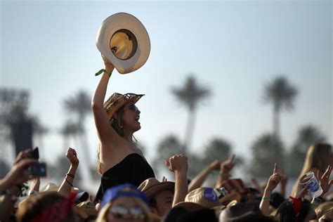 Stagecoach Music Festival Shows An Embrace Of Countrys Cousins Los