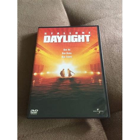 Dvd Daylight Com Sylvester Stallone Shopee Brasil
