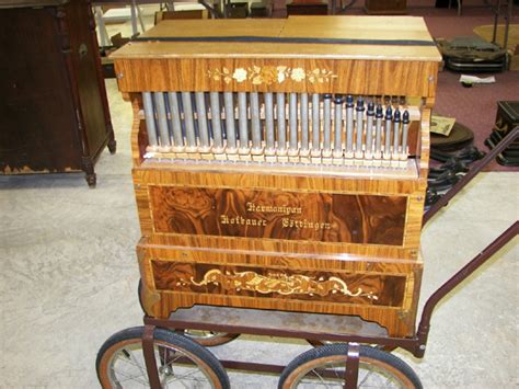 Specialist in antique cylinder and disc musical boxes. Mechanical Music - antique music boxes for sale