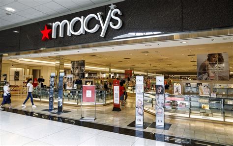 Macys To Close 45 Stores As A Part Of 3 Year Plan Report