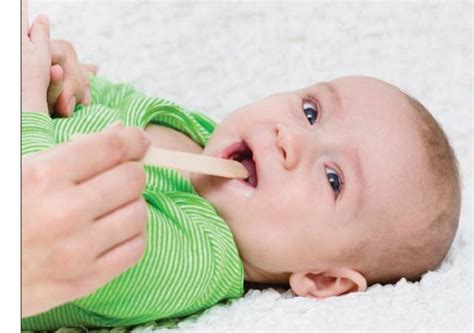 Palate Examination Identification Of Cleft Palate In The Newborn