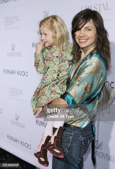 Justine Bateman And Daughter Gianetta During Swarovski Sparkles News Photo Getty Images