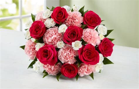 Celebrate your anniversary with flower delivery. How to Send Gifts to Pune for Your Loved Ones | Blooms ...