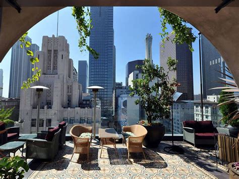The 17 Best Rooftop Bars For Sweeping Views Of La Best Rooftop Bars