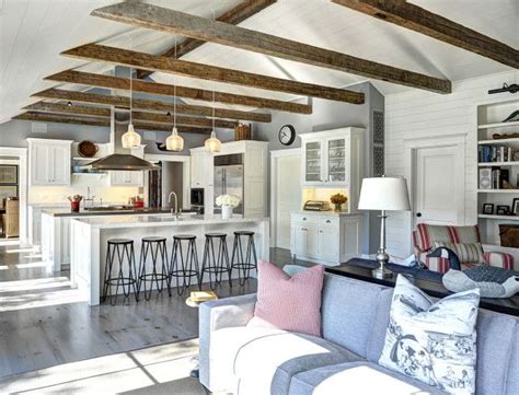 Ranch Cottage With Transitional Coastal Interiors Home Bunch An