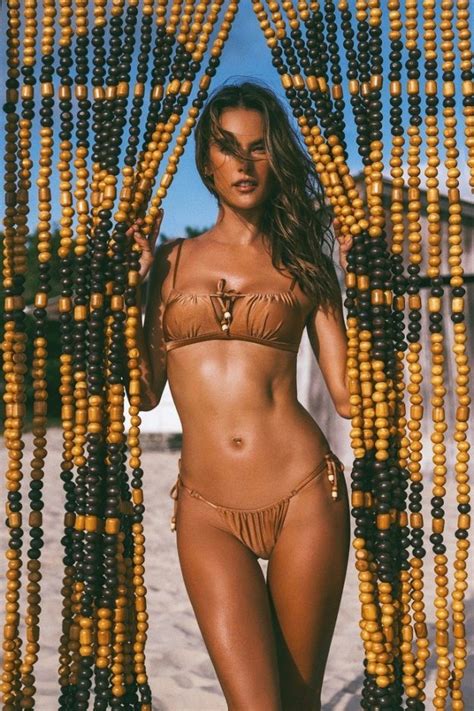Alessandra Ambrosio Thefappening Sexy For Elle And Gal Floripa 2020 29
