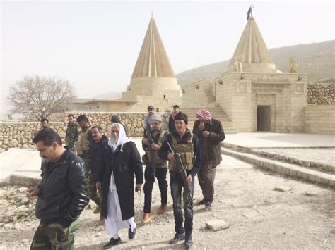 Outmanned And Outgunned Fighters Defend Yazidi Shrine Against Isis
