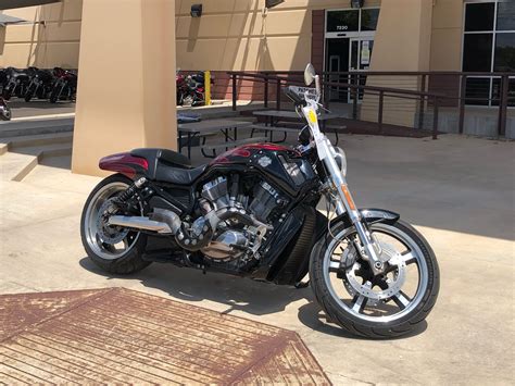 2017 Harley Davidson Vrscf V Rod Muscle Velocity Red Sunglo Flame