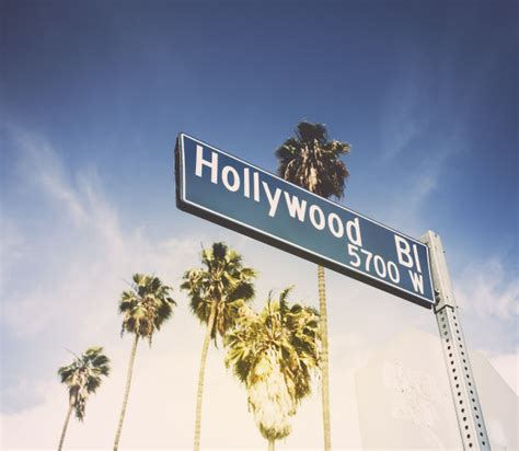 好莱坞山顶字牌在上面格里菲思公园天文台好莱坞山好莱坞圣莫尼卡贝弗利山山洛杉矶县加利福尼亚摄影素材汇图网
