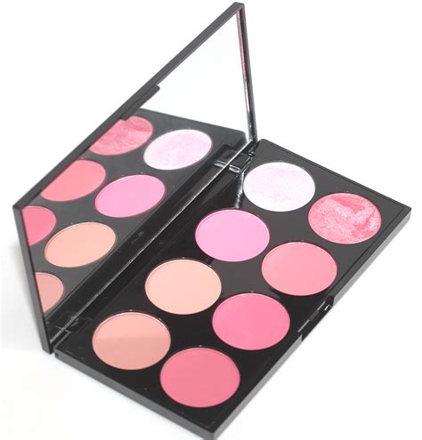 Makeup Beauty Fashion MAKEUP REVOLUTION ULTRA PROFESSIONAL BLUSH PALETTE IN SUGAR AND SPICE