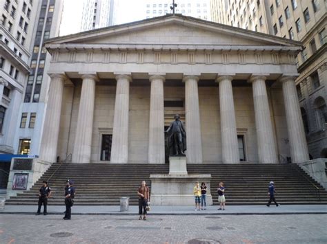 Federal Hall National Memorial Birthplace Of Us Government ~ George