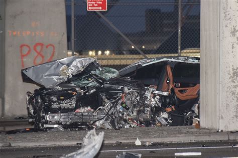 2 Dead After Car Crash In The Bronx Tears Vehicle In Two