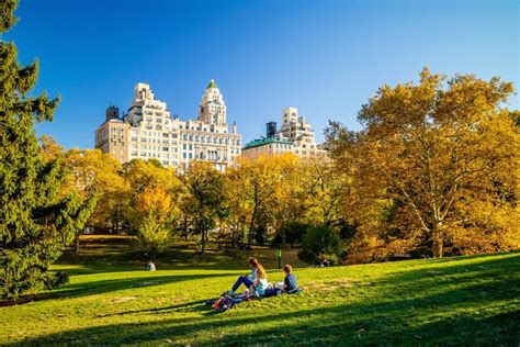 Central Park In Autumn In Midtown Manhattan New York City Editorial