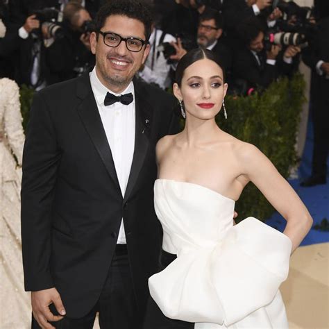 Emmy Rossum And Sam Esmail Are Married See The Brides Beautiful