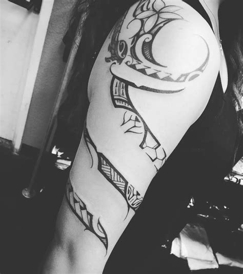 30 Bold And Beautiful Tribal Tattoos For Women