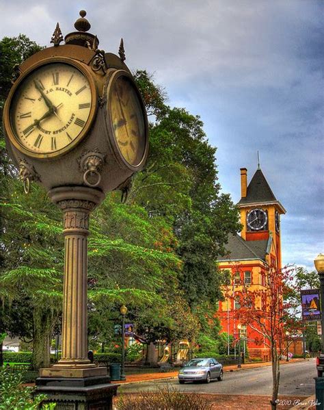 My Town Baxter Clock On Pollock Street In Historic New Bern Nc