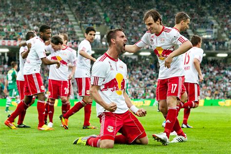 Red bull salzburg full matches. Rapid - Red Bull Salzburg 0:1 Foto & Bild | sport ...