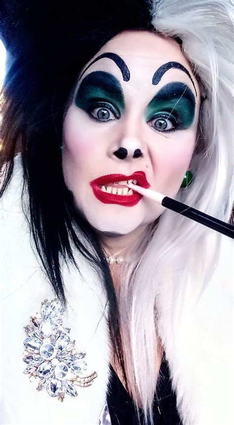 Cruella Deville Makeup Ideas