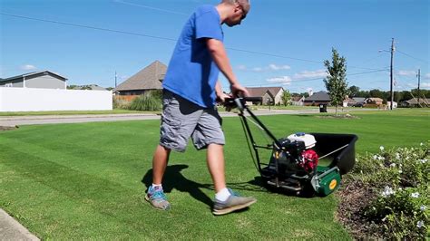 California Trimmer 20 Classic Reel Mower Review Youtube