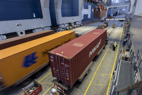 Port Of Savannah Reports Strong Exports In Overall Cargo Dip Port