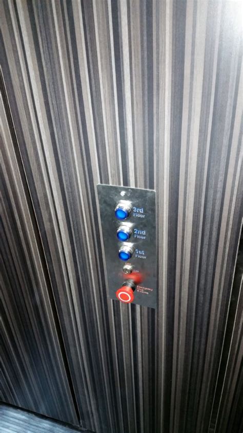 Lift Car Interior 576x1024 