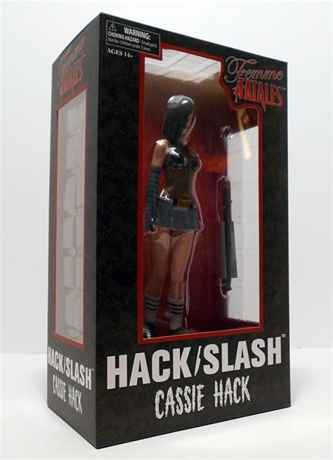 comics femme fatales cassie hack diamond select toys statue hack slash pvc collectibles figurines