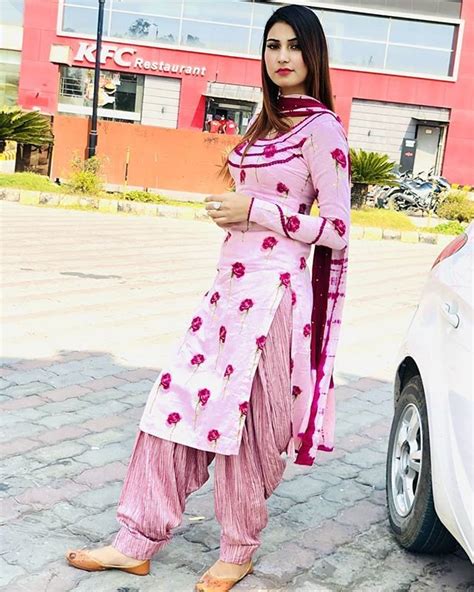 Punjabi Suits On Instagram “follow My Page Onlysuit ️ Suitpatialashahi Follow Admin Suit