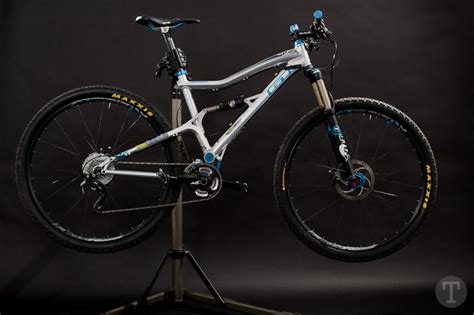 GT Sensor Mountain Bike Reviews | Mountain Bike Reviews || SINGLETRACKS.COM