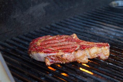 Grilled Rib Eye Steak Reverse Sear And Thermal Principles