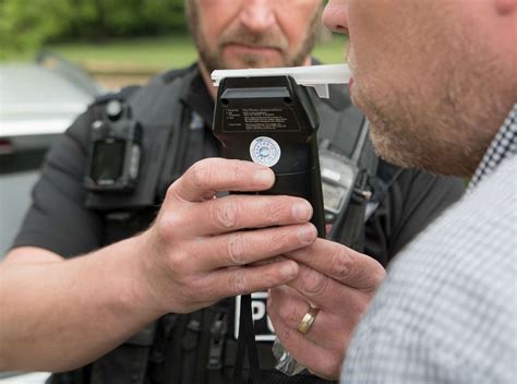 Hampshire Police Arrest Nearly 290 In Christmas Drink And Drug Driving Crackdown Operation Holly