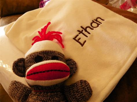 It's so cute you'll be messing up your clothes just to. Another Daily Blog: Sneaky-Peeky - Toddler Bedroom Make ...