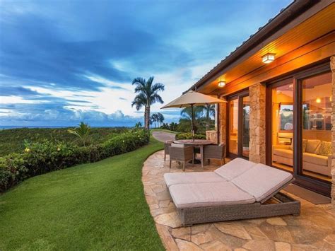 8 Best Airbnb Rentals In Hawaii Oceanfront Cottage Hawaii Vacation