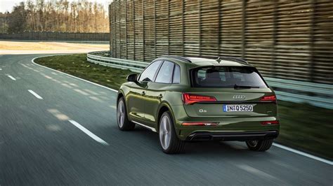 See rating, reviews, features, prices, specifications and pictures. Updated 2021 Audi Q5 Debuts With A Fresh New Look And ...