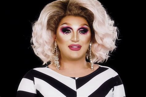 ‘drag Race Uk Winner The Viviennes Prize Show Is Now On Wow Presents