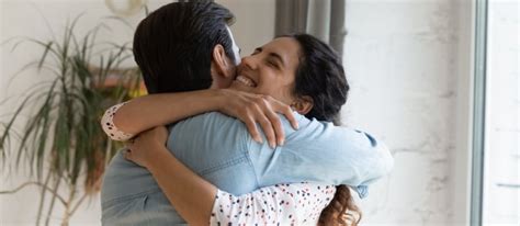 15 Different Types Of Hugs And Their Meanings