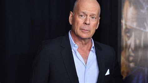 Família De Bruce Willis Anuncia Aposentadoria Do Ator Por Motivos De Saúde