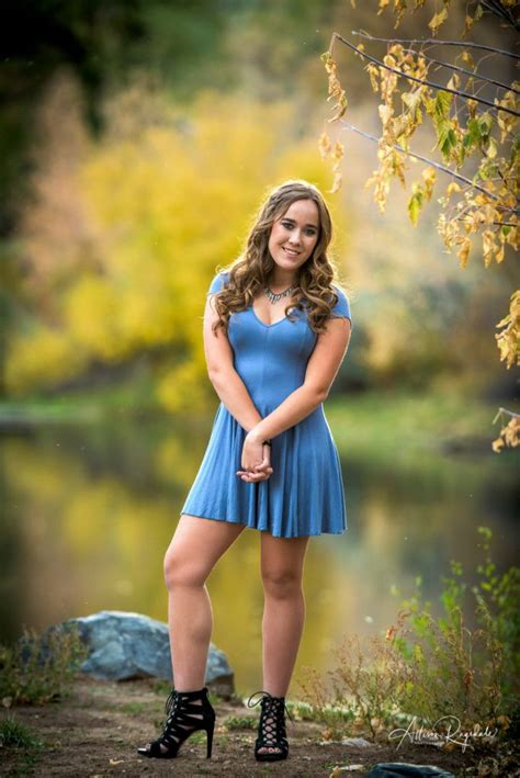 Fall Senior Pictures By Allison Ragsdale Photography