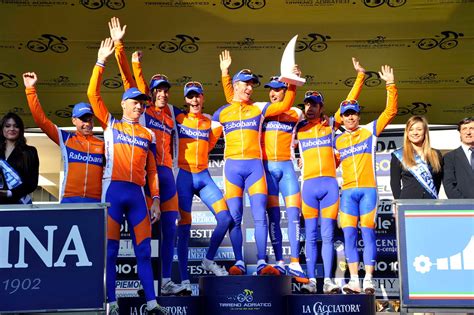 Froome seals giro d'italia title as nieve claims penultimate stage. ITALIAN CYCLING JOURNAL: 2011 Tirreno-Adriatico, Stage 1