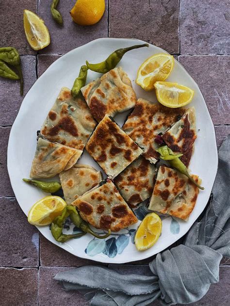 Spinach and Feta Gözleme Dinner ideas for foodies